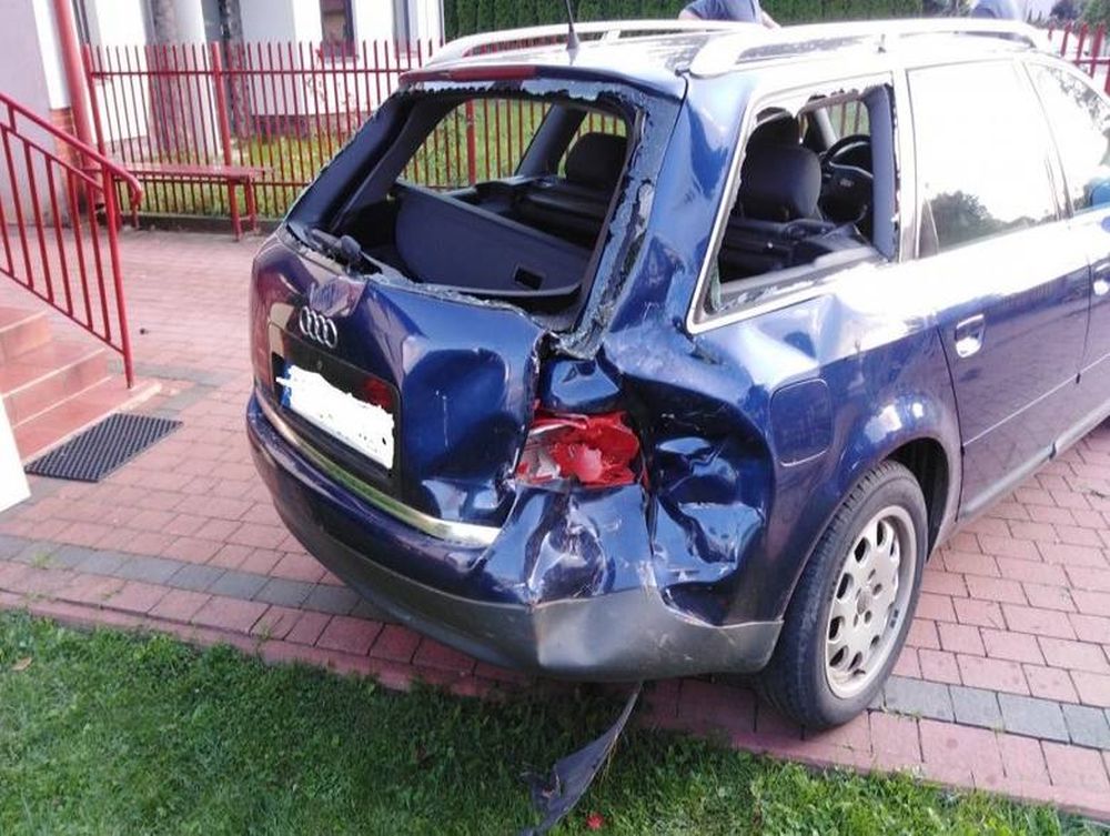 Ledwo zdał prawo jazdy i już zdążył staranować kilka aut - Zdjęcie główne