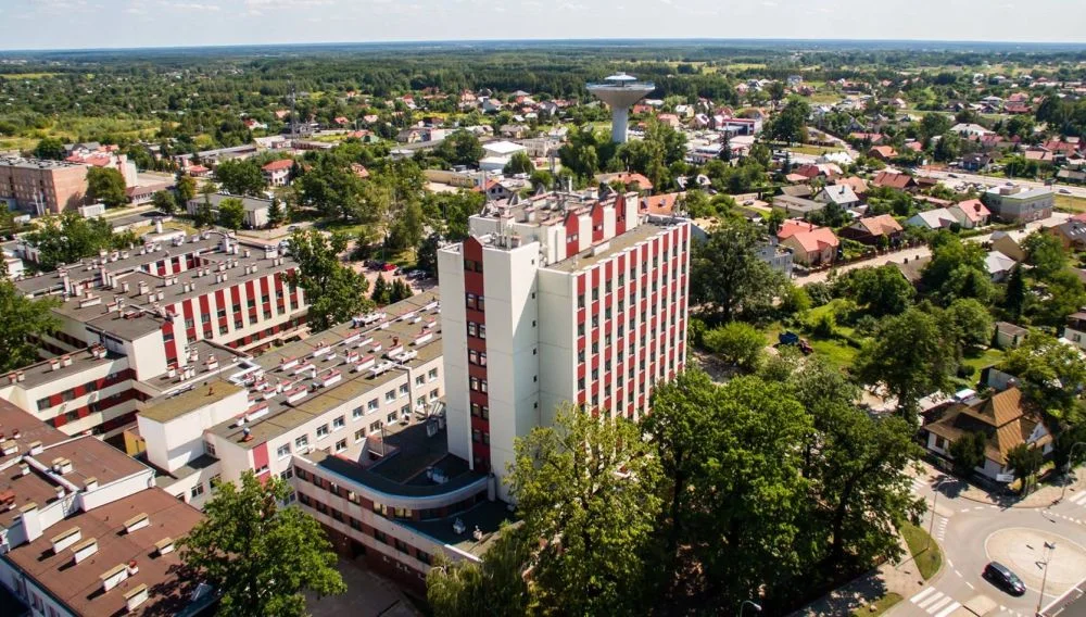 Miały być podwyżki, a personel Wojewódzkiego Szpitala im. Zofii z Zamoyskich Tarnowskiej dostał niższe pensje niż miesiąc temu! - Niektórzy nawet o 700 złotych! - Zdjęcie główne