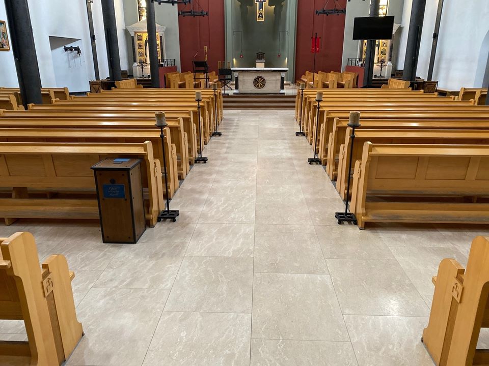 Ktoś OKRADŁ rzeszowskich DOMINIKANÓW! Pieniądze miały być dla najuboższych! - Zdjęcie główne