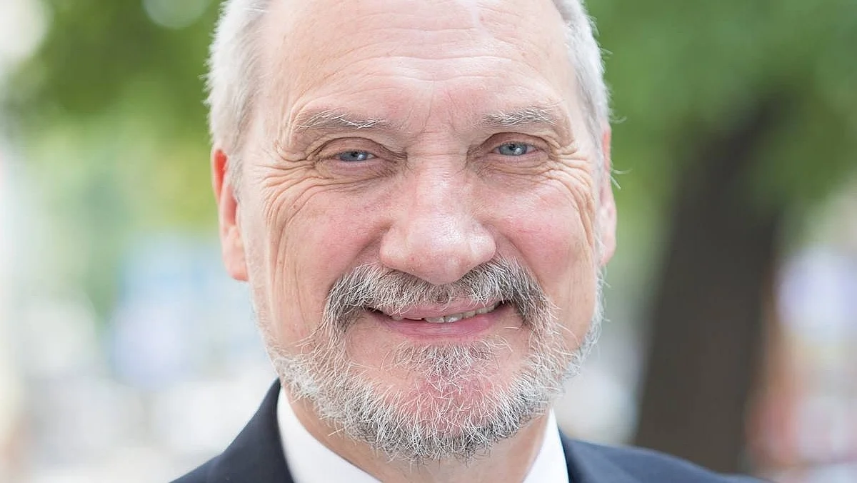 Kolejna afera PiS. CBA w siedzibie wojskowej spółki. W tle Huta Stalowa Wola - Zdjęcie główne