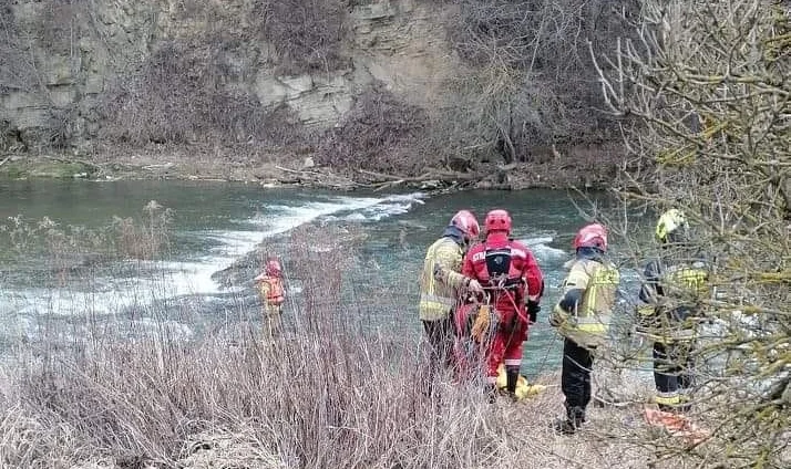 W rzece Wisłok dryfowało ciało człowieka! Strażacy ruszyli do akcji - Zdjęcie główne