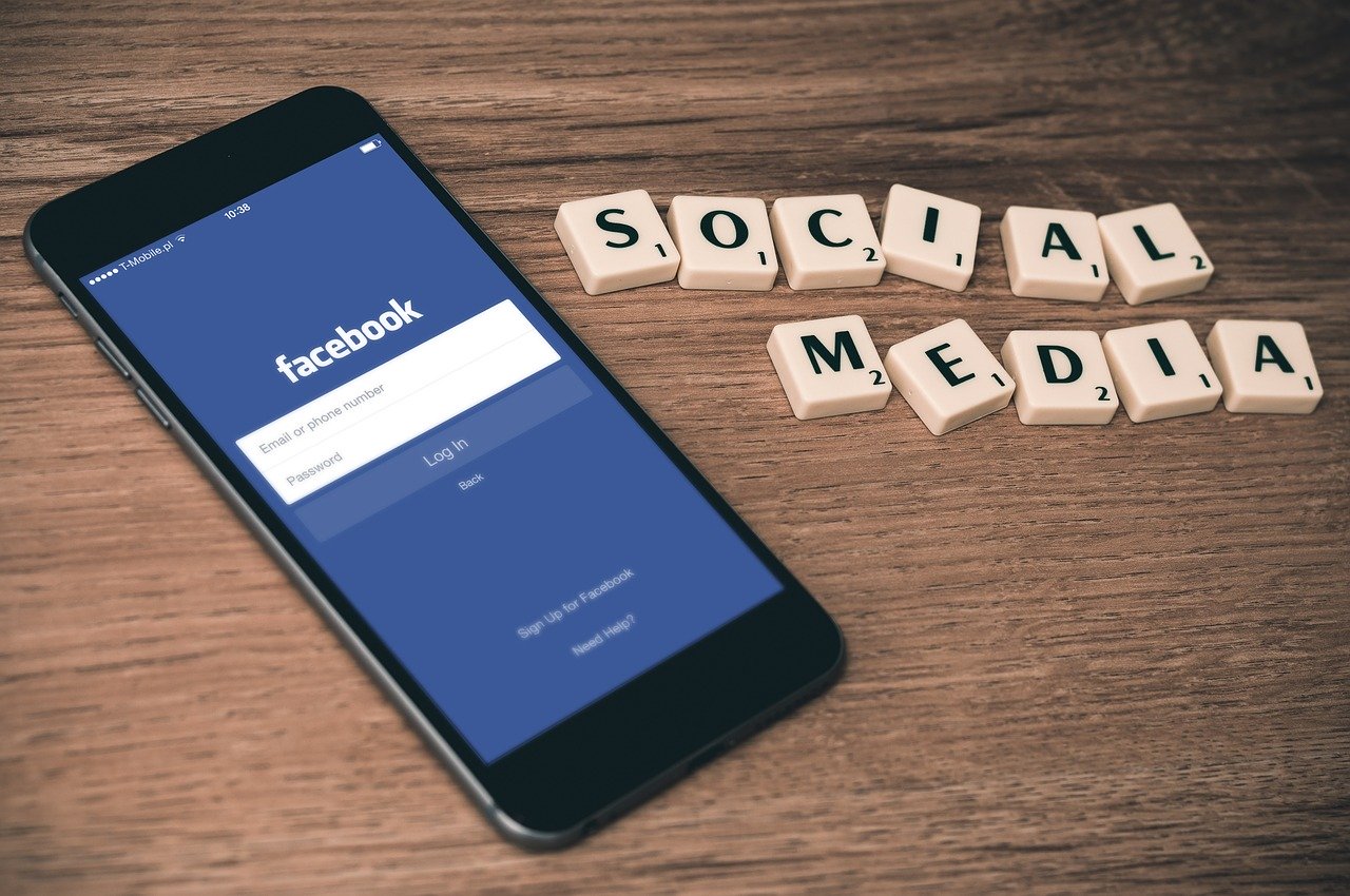 Awaria Facebooka. Nie działa dodawanie postów. Co się stało? - Zdjęcie główne