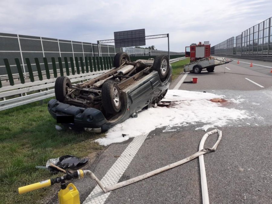 5 osób rannych na autostradzie A4 [FOTO] - Zdjęcie główne