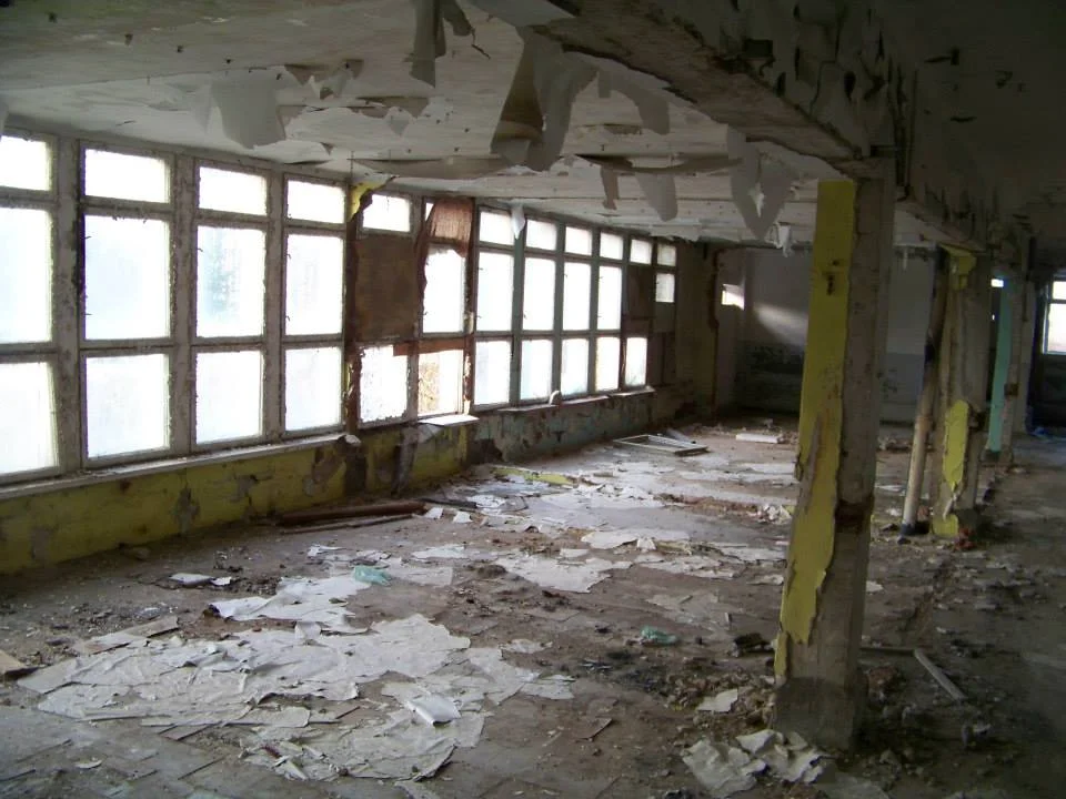 Opuszczone zakłady Siarkopolu w Tarnobrzegu-Machowie. Zniszczone, zapomniane z pamiątkami z czasów świetności [ZDJĘCIA, WIDEO] - Zdjęcie główne