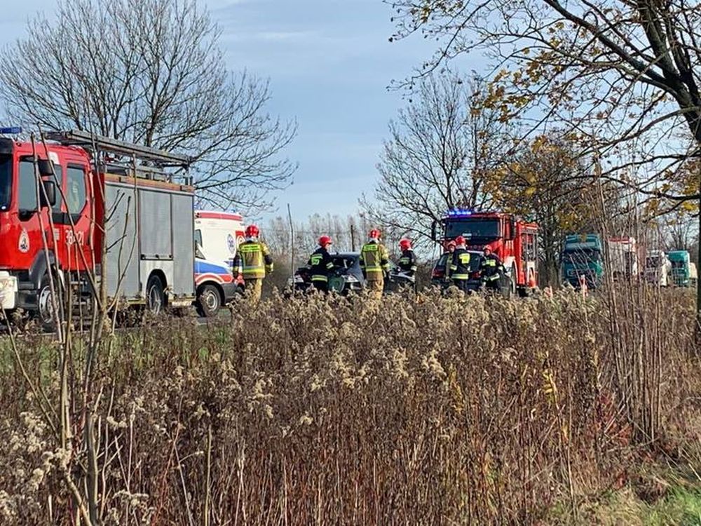 Dwie osoby ranne! Wypadek w Siedleszczanach - Zdjęcie główne
