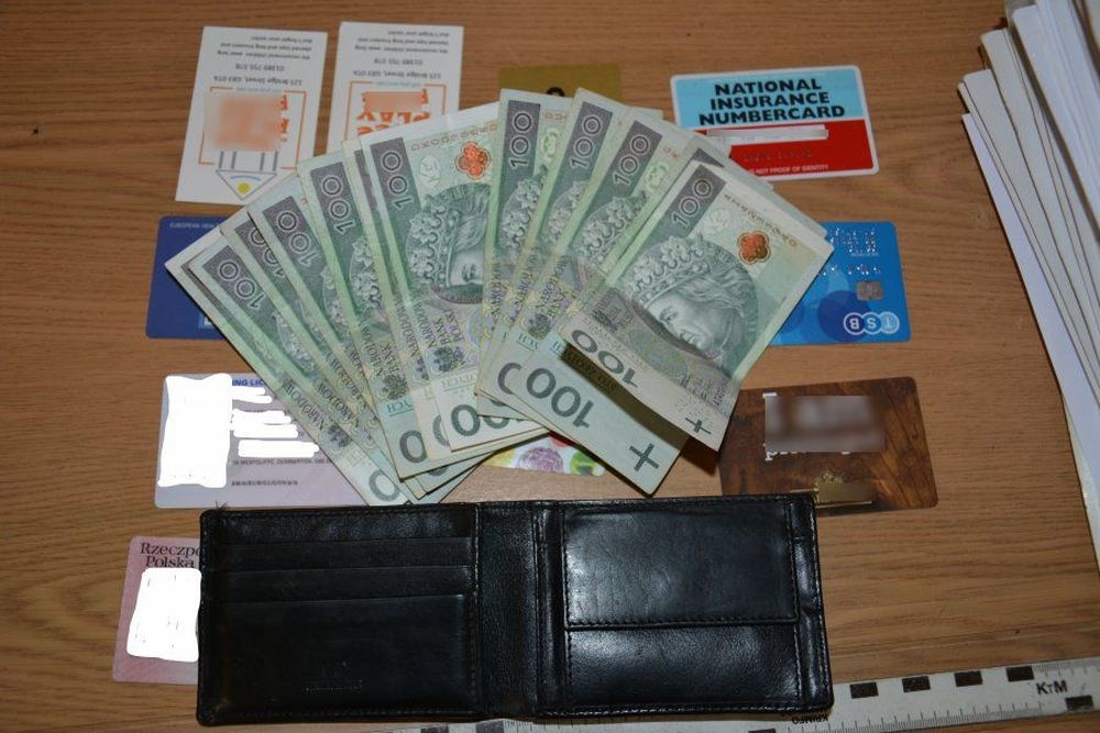 Znalazł portfel, ale go nie zwrócił właścicielowi - Zdjęcie główne