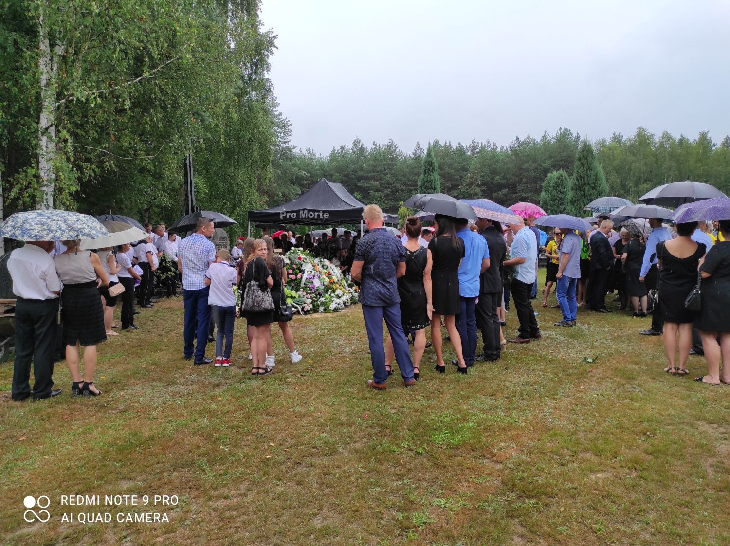 Wzruszające pożegnanie ŚP. Bogdana Dziuby, prezesa Stalowowolskiego Klubu Biegacza. "Boguś, Twój bieg trwa nadal" [ZDJĘCIA] - Zdjęcie główne