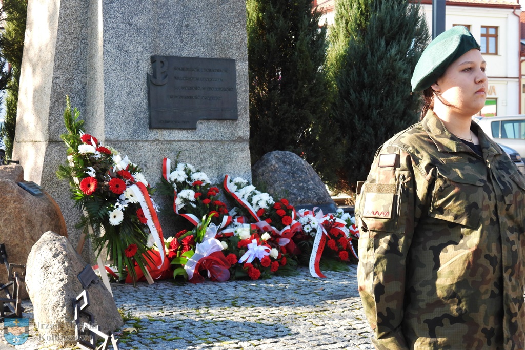 Tak uczczono Święto Niepodległości w Kolbuszowej [ZDJĘCIA] - Zdjęcie główne