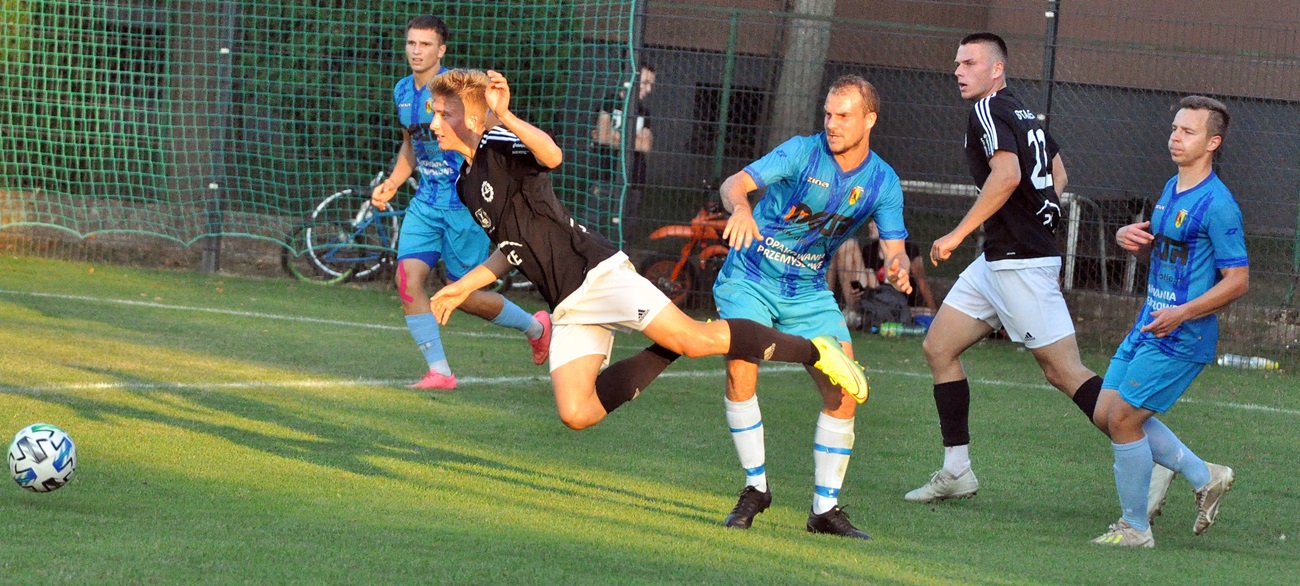  Sokół Kolbuszowa Dolna - Stal II Mielec 1:0 [ZDJĘCIA] - Zdjęcie główne