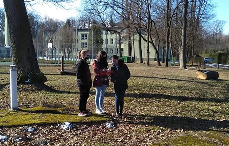 Przy szkole powstanie sad czereśniowy. 