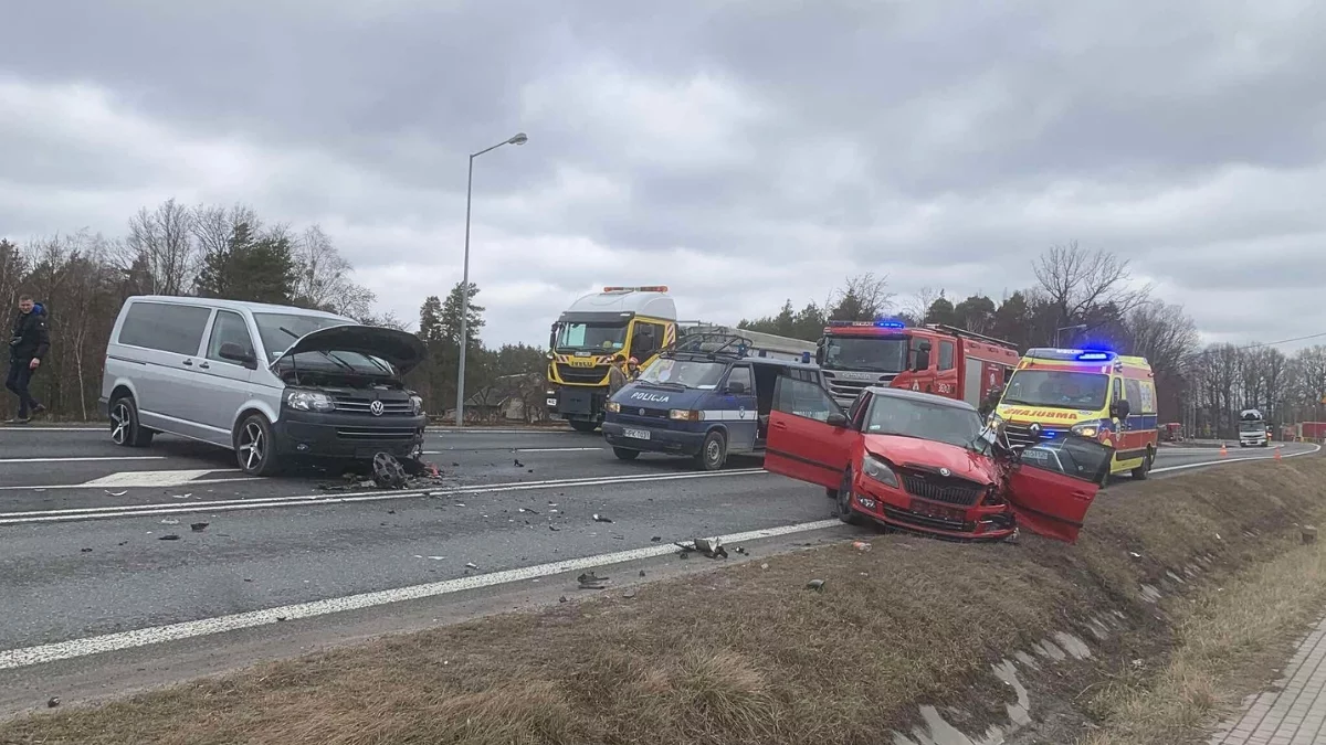 Wypadek na trasie Kolbuszowa - Tarnobrzeg. Droga zablokowana w obu kierunkach - Zdjęcie główne