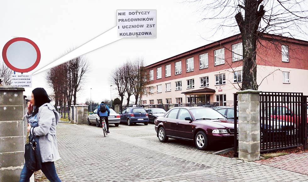 Parking jest szkolny a nie publiczny - Zdjęcie główne