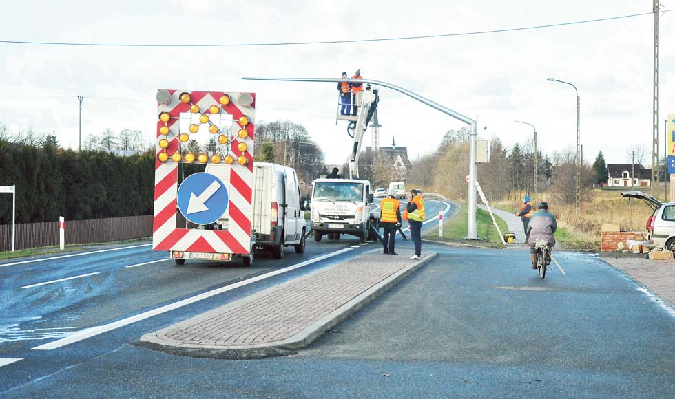 Radny Piotr Panek chce likwidacji odcinkowego pomiaru prędkości w Kolbuszowej Górnej - Zdjęcie główne