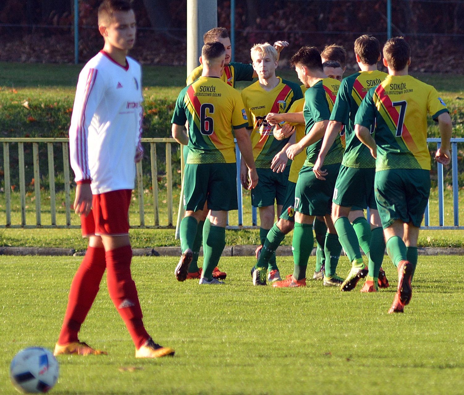 Sokół Kolbuszowa Dolna - Victoria Czermin 3:1 [ZDJĘCIA] - Zdjęcie główne