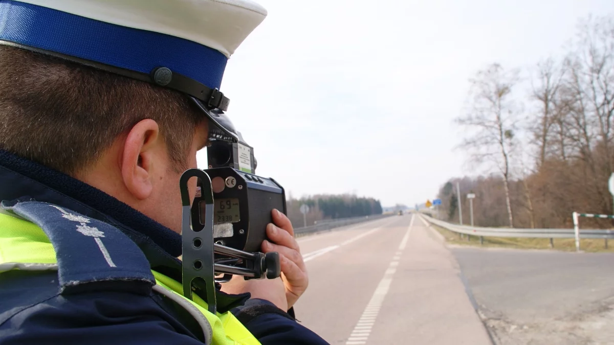 Policyjna akcja "Prędkość" w powiecie kolbuszowskim. Posypało się 16 mandatów - Zdjęcie główne