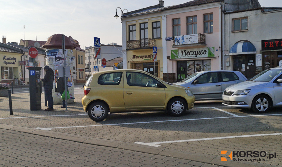 Co z płatną strefą na kolbuszowskim rynku? Burmistrz odpowiada  - Zdjęcie główne