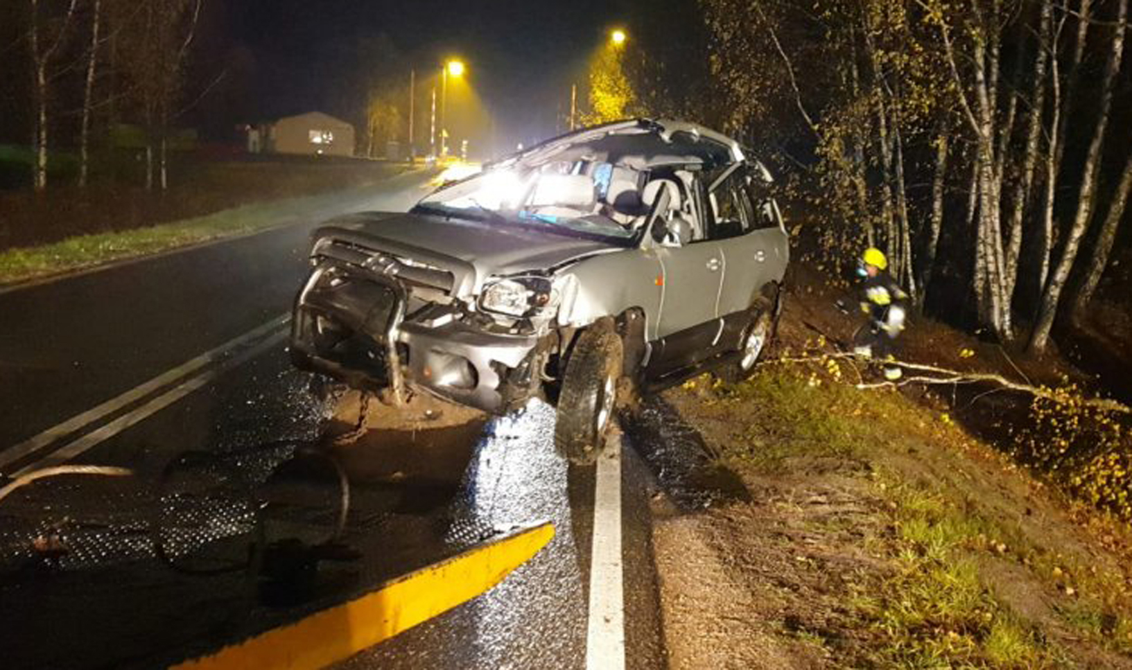 Policja o wczorajszym wypadku w Krzątce |ZDJĘCIA| - Zdjęcie główne