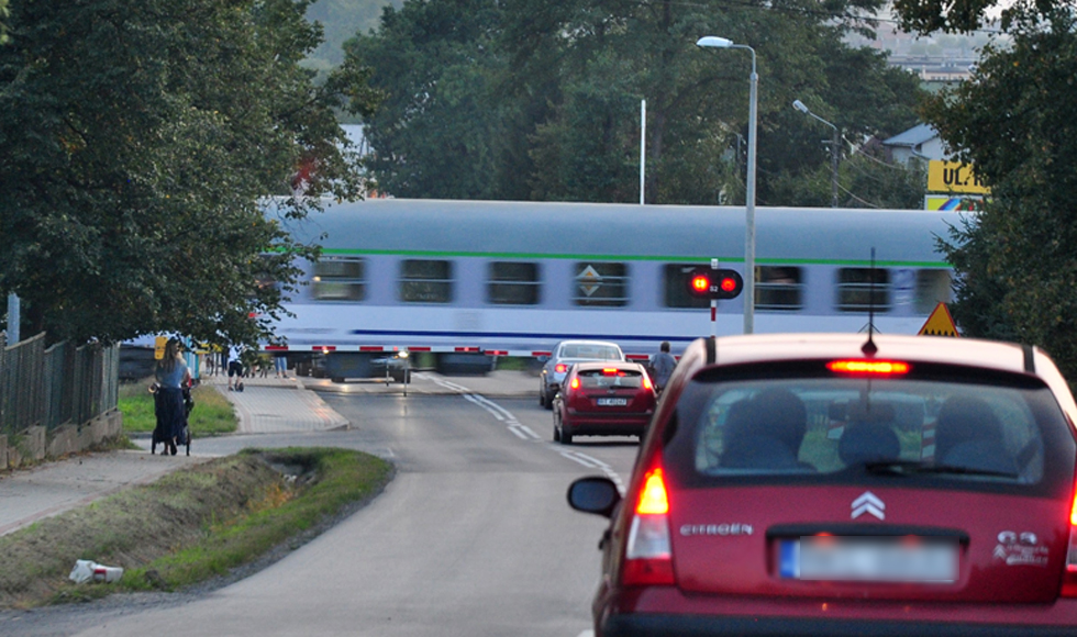 Zamknięcie przejazdu kolejowego w Kolbuszowej. Droga w kierunku Sokołowa Młp. będzie nieprzejezdna  - Zdjęcie główne