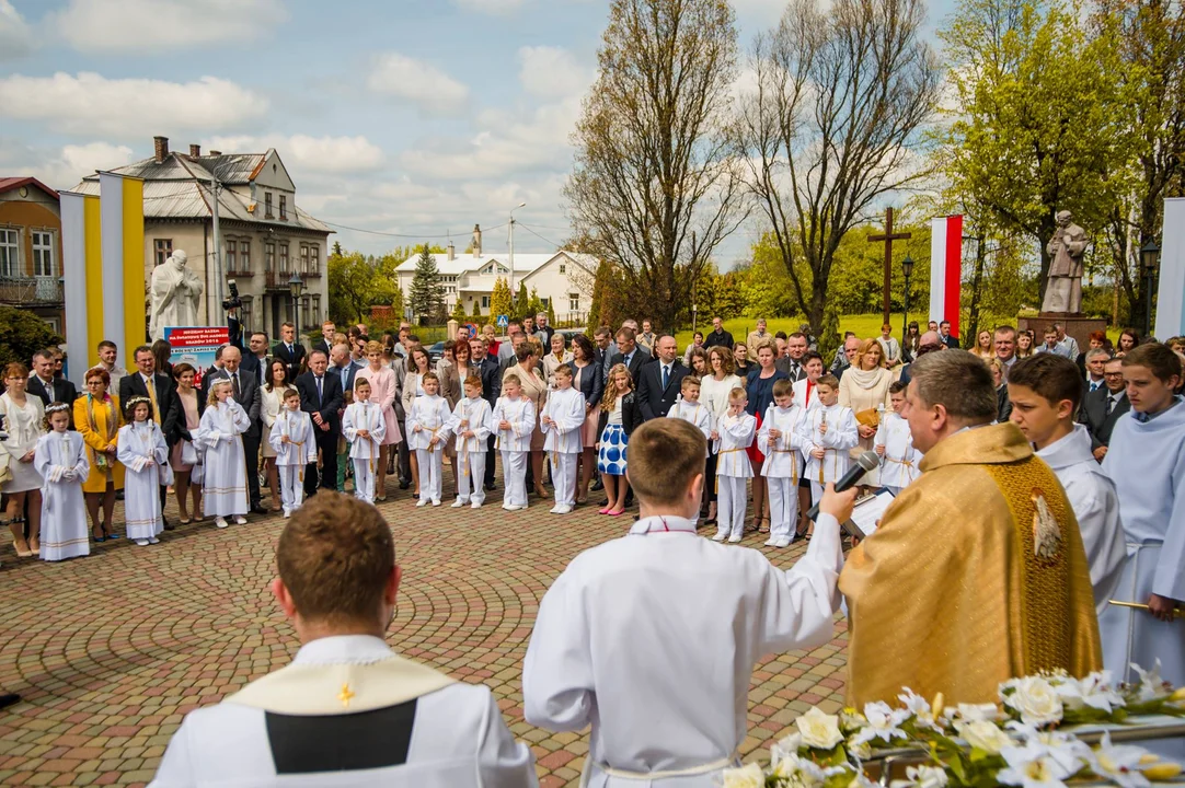 Rozpoczynają się Komunie Święte w Kolbuszowej i okolicach. Zobacz zdjęcia z 2016 roku - Zdjęcie główne