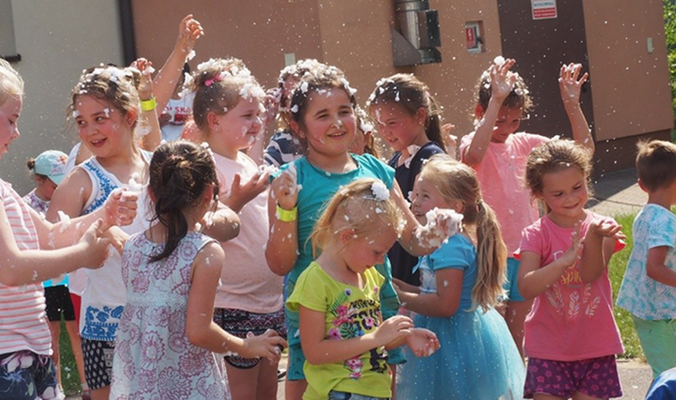 Piknik rodzinny w Przedborzu. Było mnóstwo zabawy i radości  - Zdjęcie główne