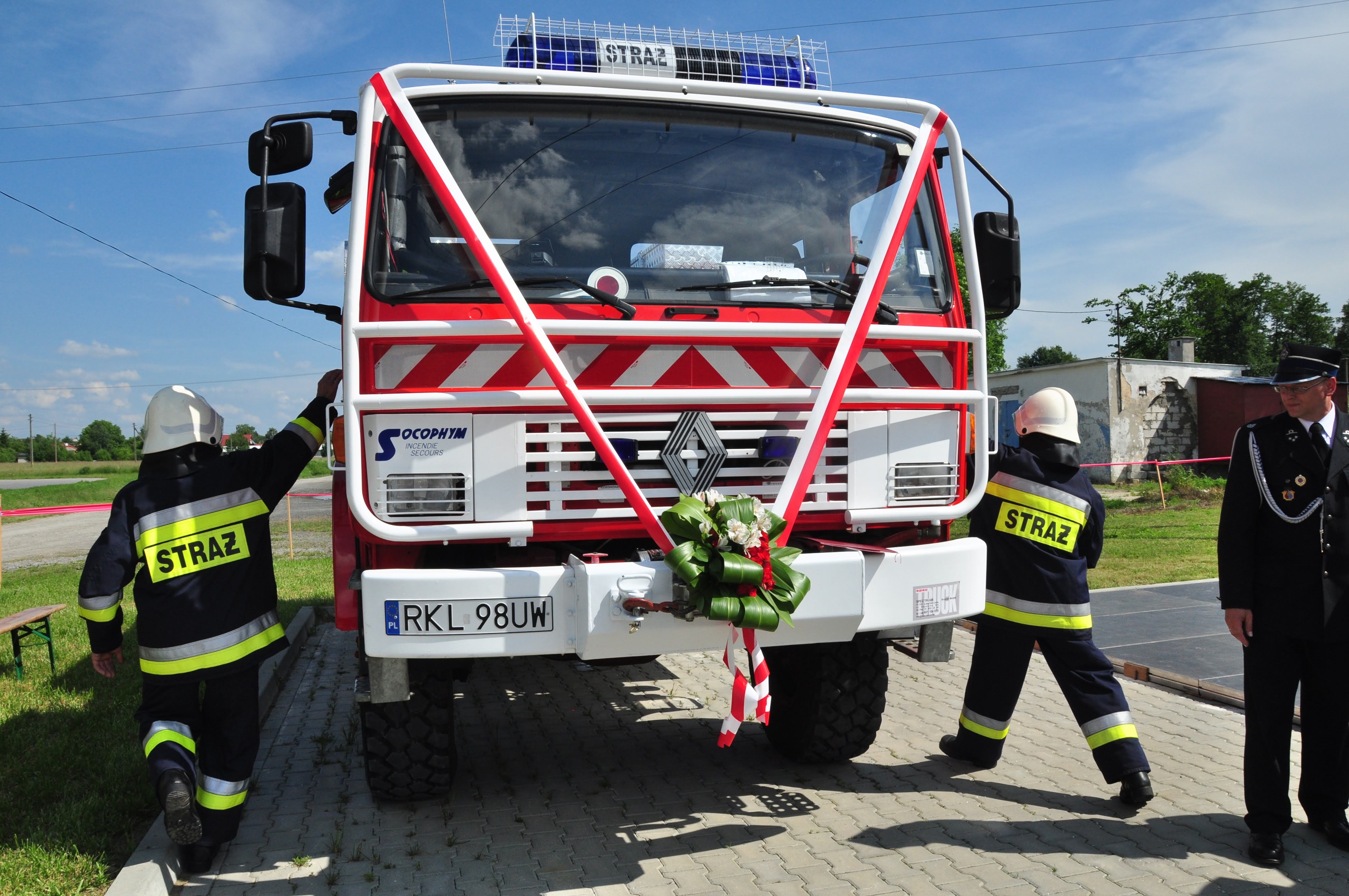 Nowe samochody dla jednostek OSP z powiatu kolbuszowskiego  - Zdjęcie główne
