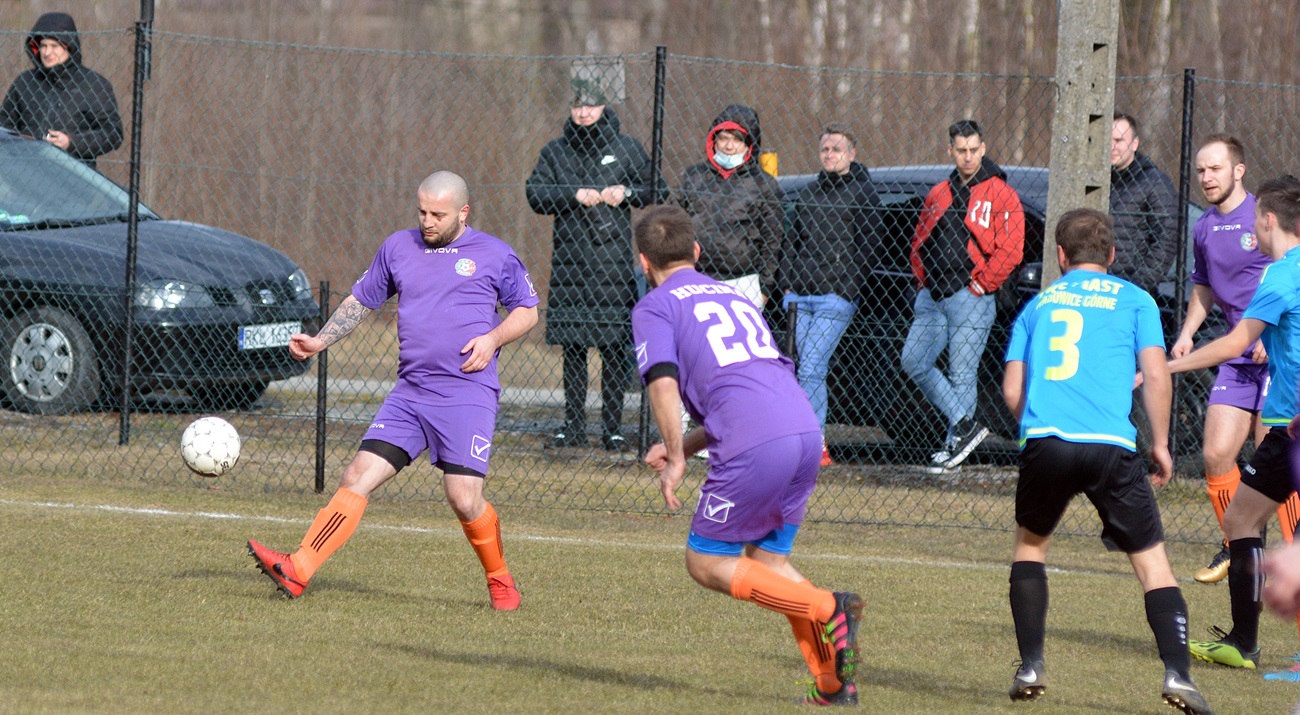 LKS Hucina - Piast Wadowice Górne