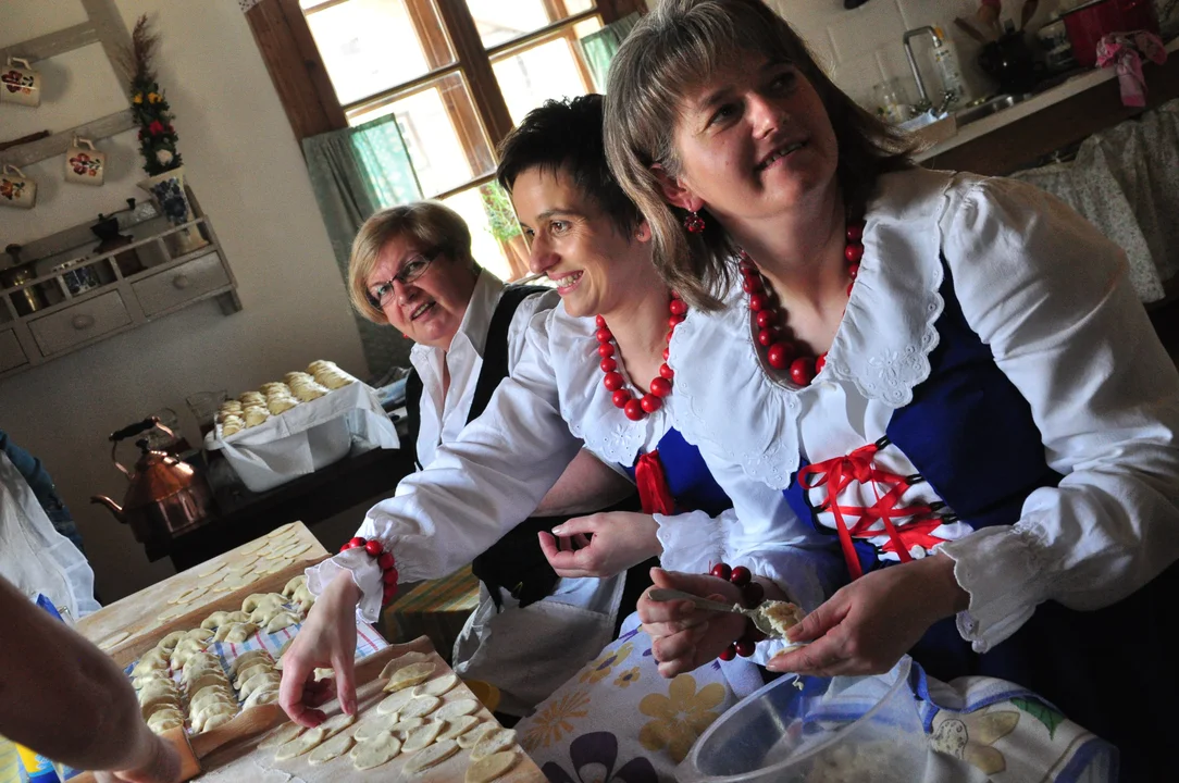 Otwarcie "Dawnej szkoły" w skansenie - 2012 rok