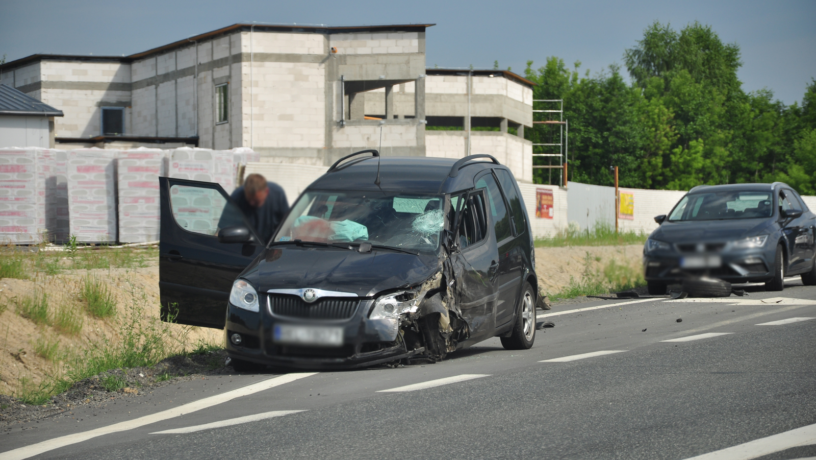 Trzy rozbite auta. Policja o wtorkowym wypadku w Kupnie  - Zdjęcie główne