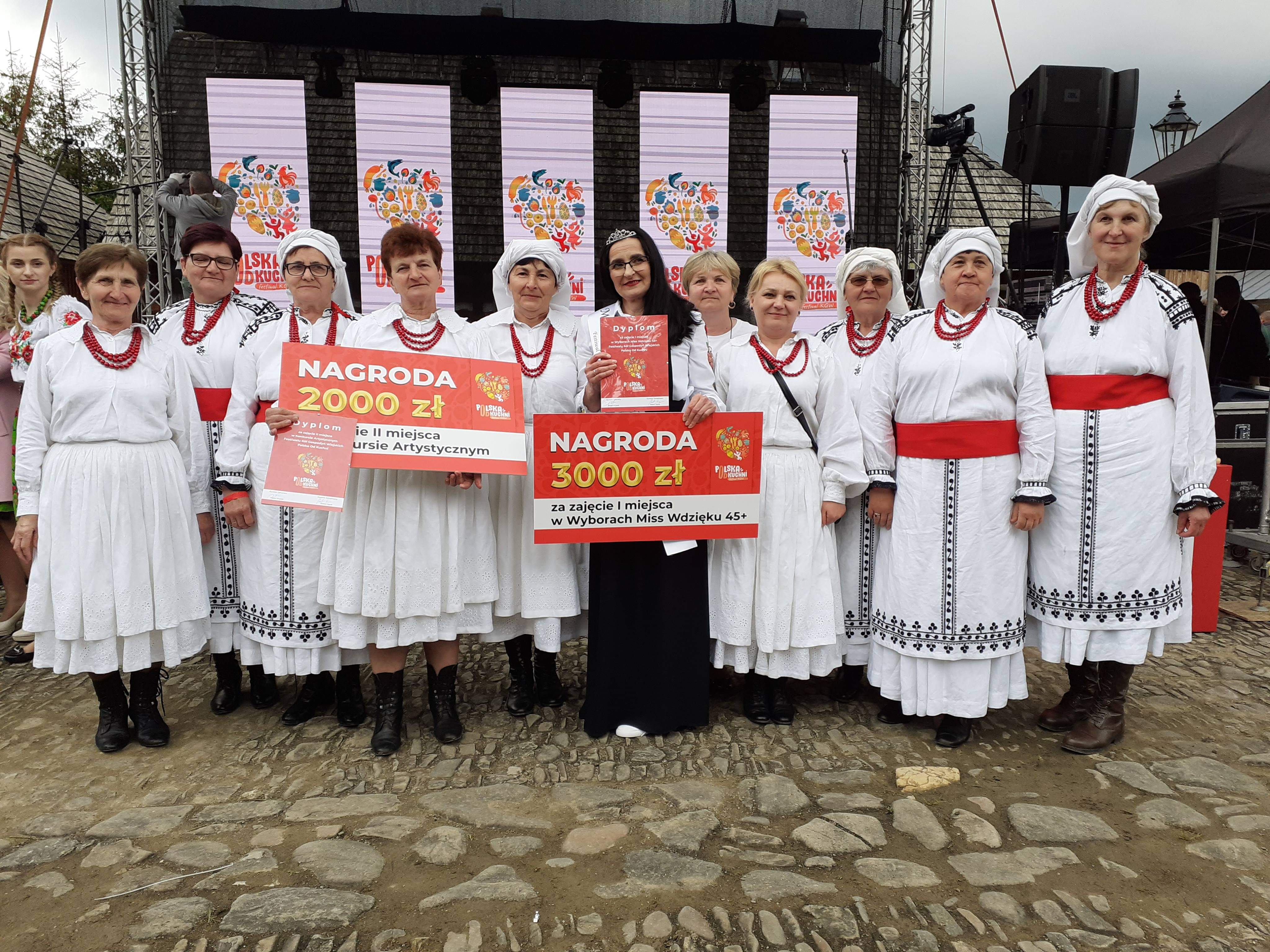 Koła Gospodyń Wiejskich z gminy Raniżów z tytułami Miss i nagrodami. Zobacz zdjęcia z imprezy  - Zdjęcie główne