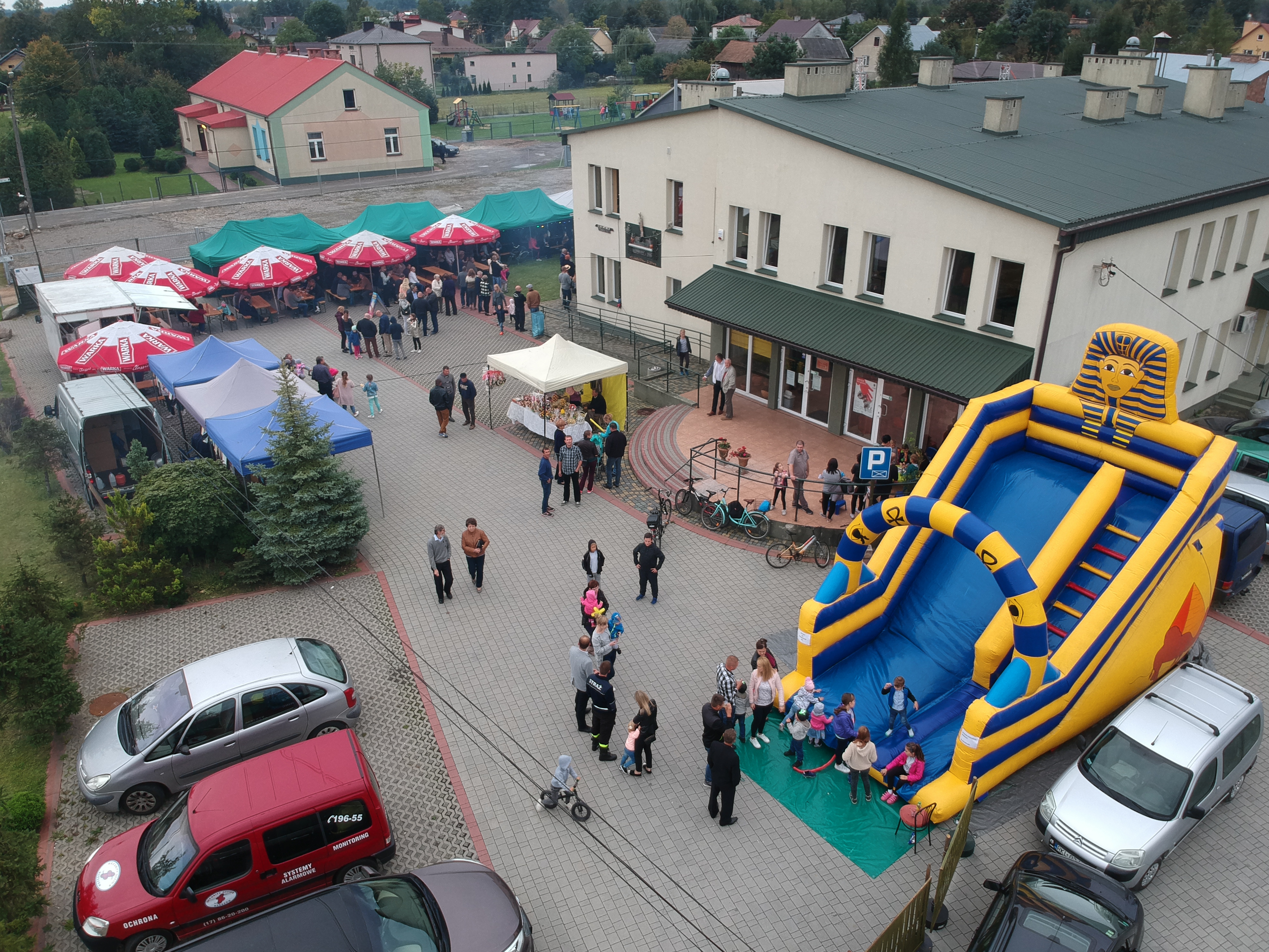 W niedzielę, 23 września odbyła się impreza Lasowiackie Zimioki 2018 w Kolbuszowej Górnej. Zobaczcie niesamowite ujęcia z góry [ZDJĘCIA WIDEO] - Zdjęcie główne