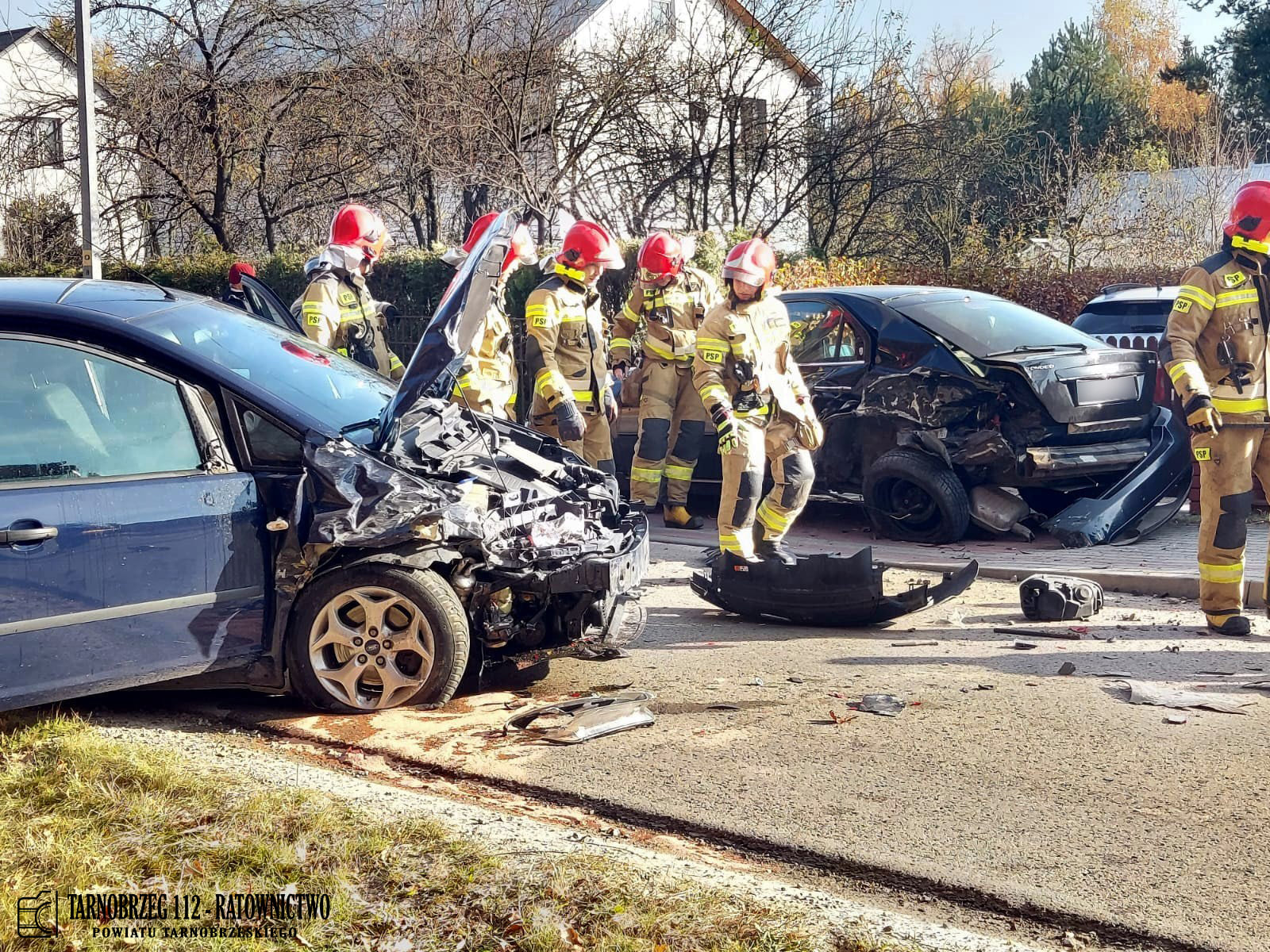 Wypadek na ulicy Podleśnej w Nowej Dębie [ZDJĘCIA] - Zdjęcie główne