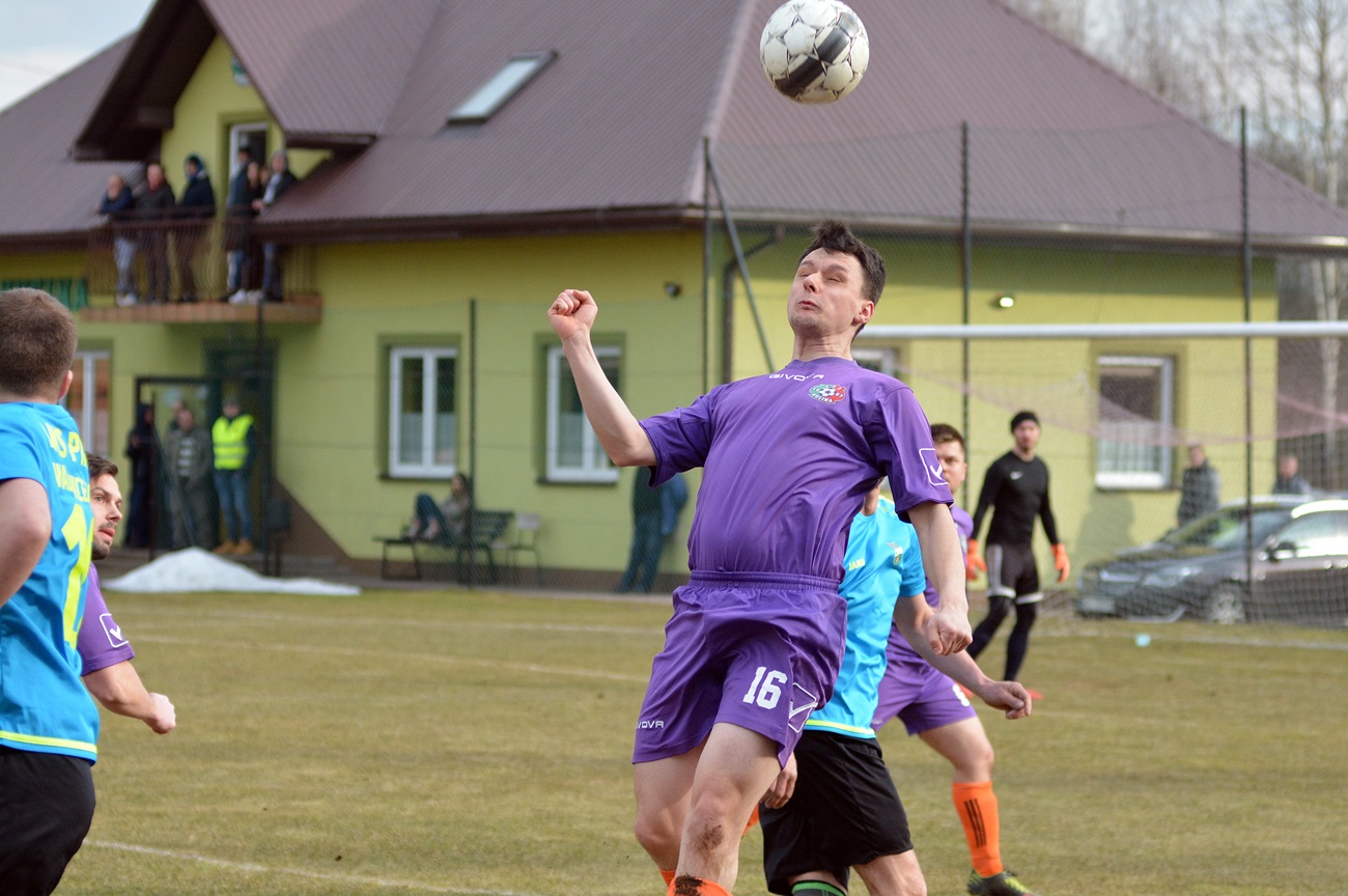 LKS Hucina - Piast Wadowice Górne