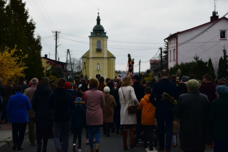 Po pożarze domu stracił cały dobytek. W parafii Raniżów udało się zebrać ponad 6 tys. zł na pomoc - Zdjęcie główne