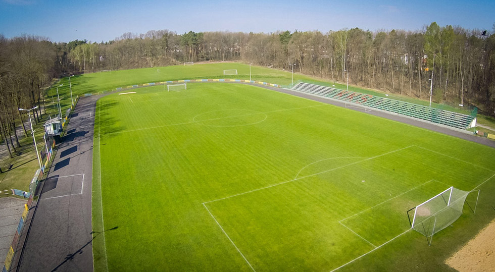 Nowe boisko + stadion do przesunięcia - Zdjęcie główne