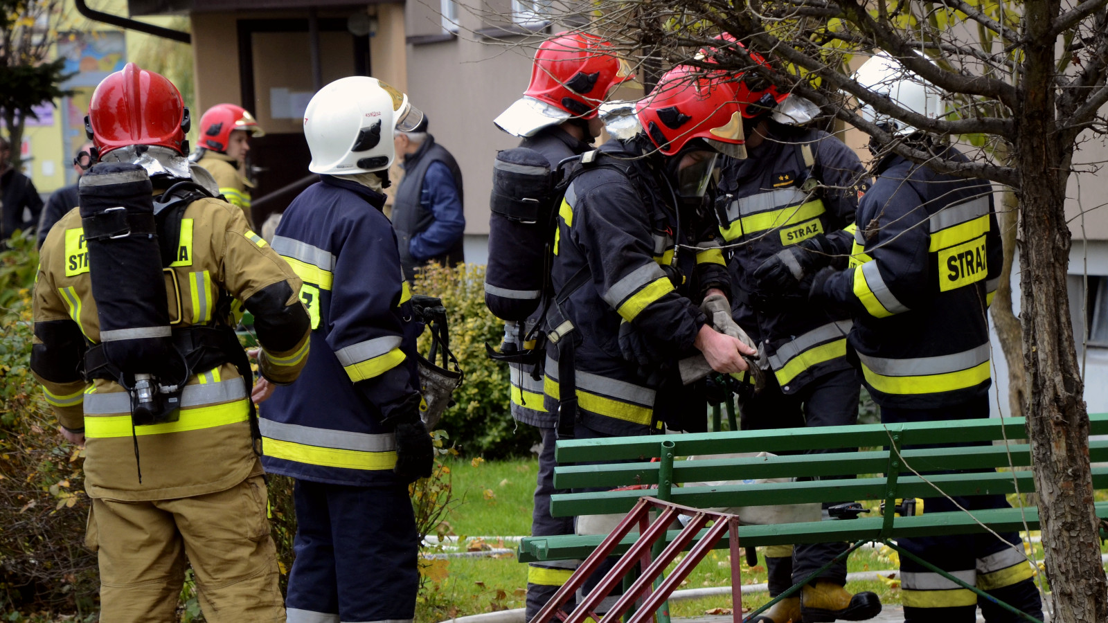 Straż pożarna o wtorkowym pożarze w bloku w Kolbuszowej - Zdjęcie główne