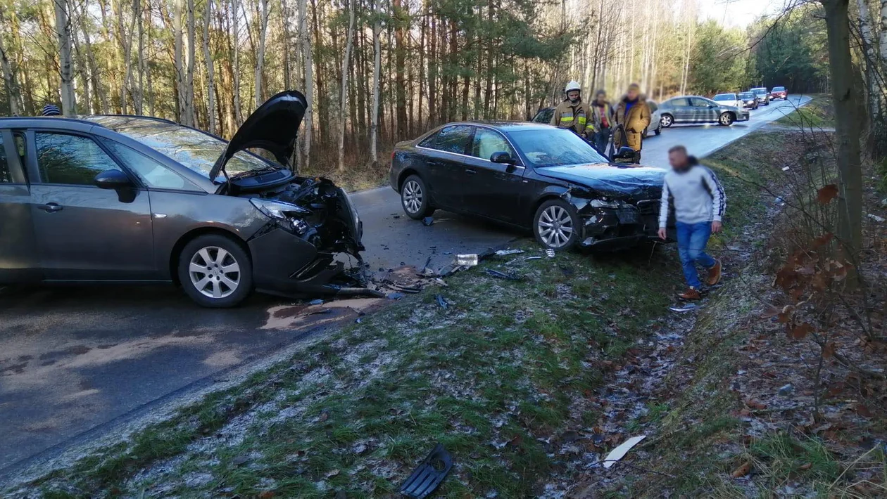 Wypadek w Zarębkach na drodze relacji Mechowiec - Kolbuszowa Dolna. Nowe fakty [AKTUALIZACJA] - Zdjęcie główne