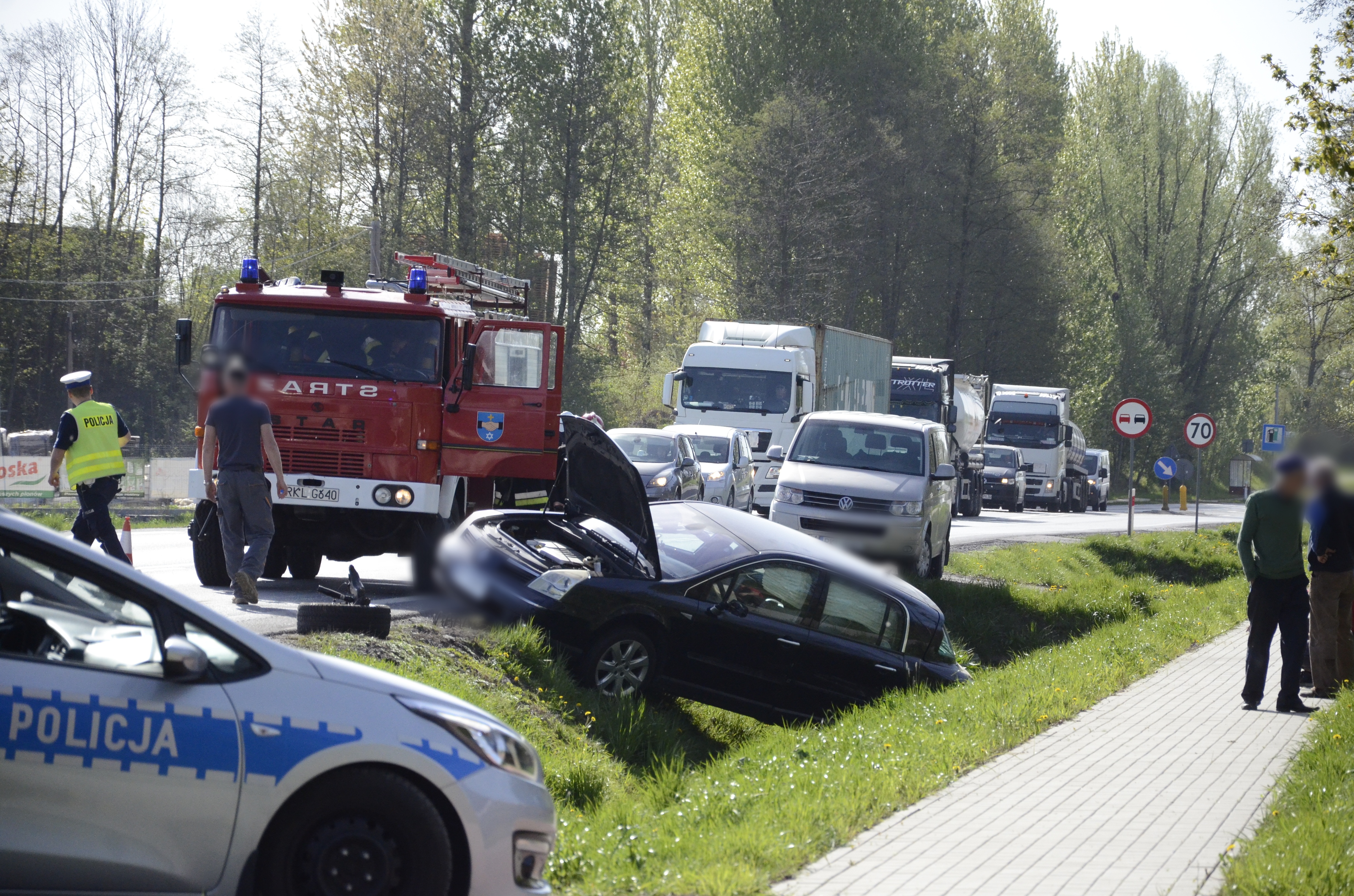 Zderzenie dwóch samochodów między Kolbuszową Górną a Kupnem |ZDJĘCIA| - Zdjęcie główne