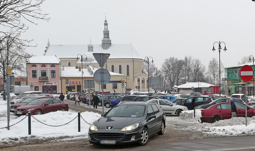 Płatna strefa parkowania w Kolbuszowej? Będą konsultacje  - Zdjęcie główne