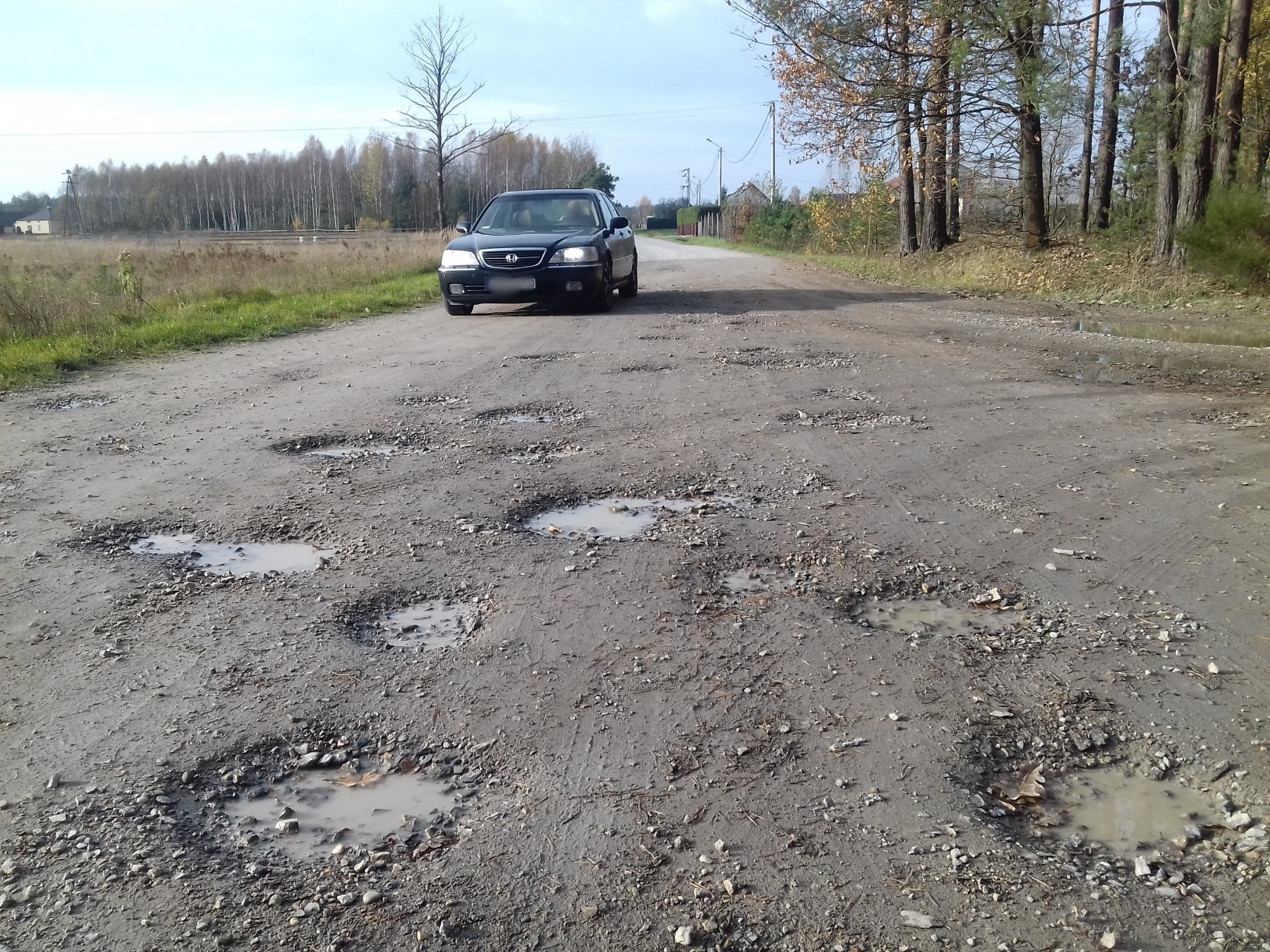 Powiat kolbuszowski. W 2018 roku zostało zmodernizowanych trzynaście odcinków dróg o łącznej długości 17,228 km - Zdjęcie główne