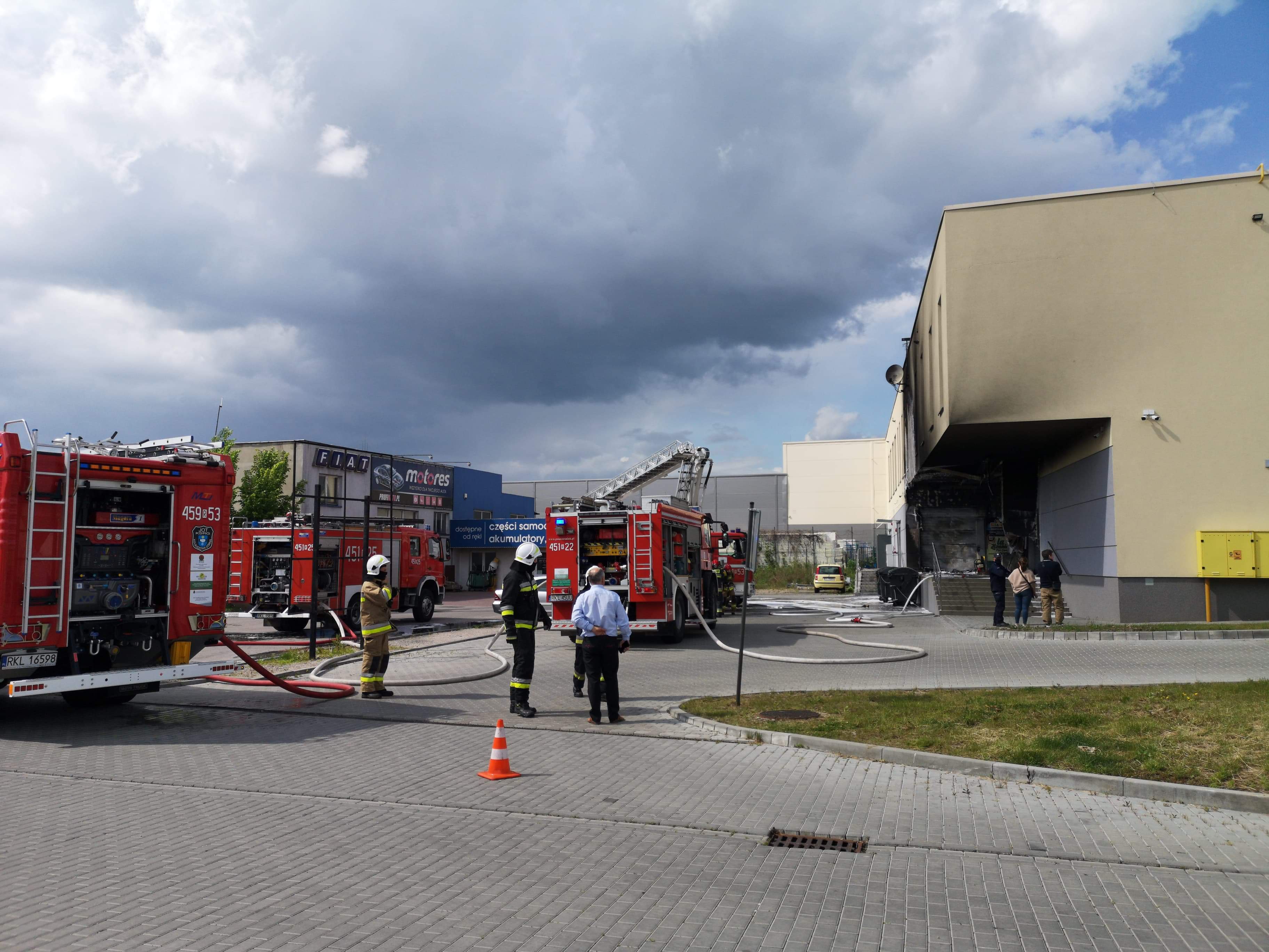 Pożar w Galerii "Nad Nilem" w Kolbuszowej [FOTO] [AKTUALIZACJA] - Zdjęcie główne