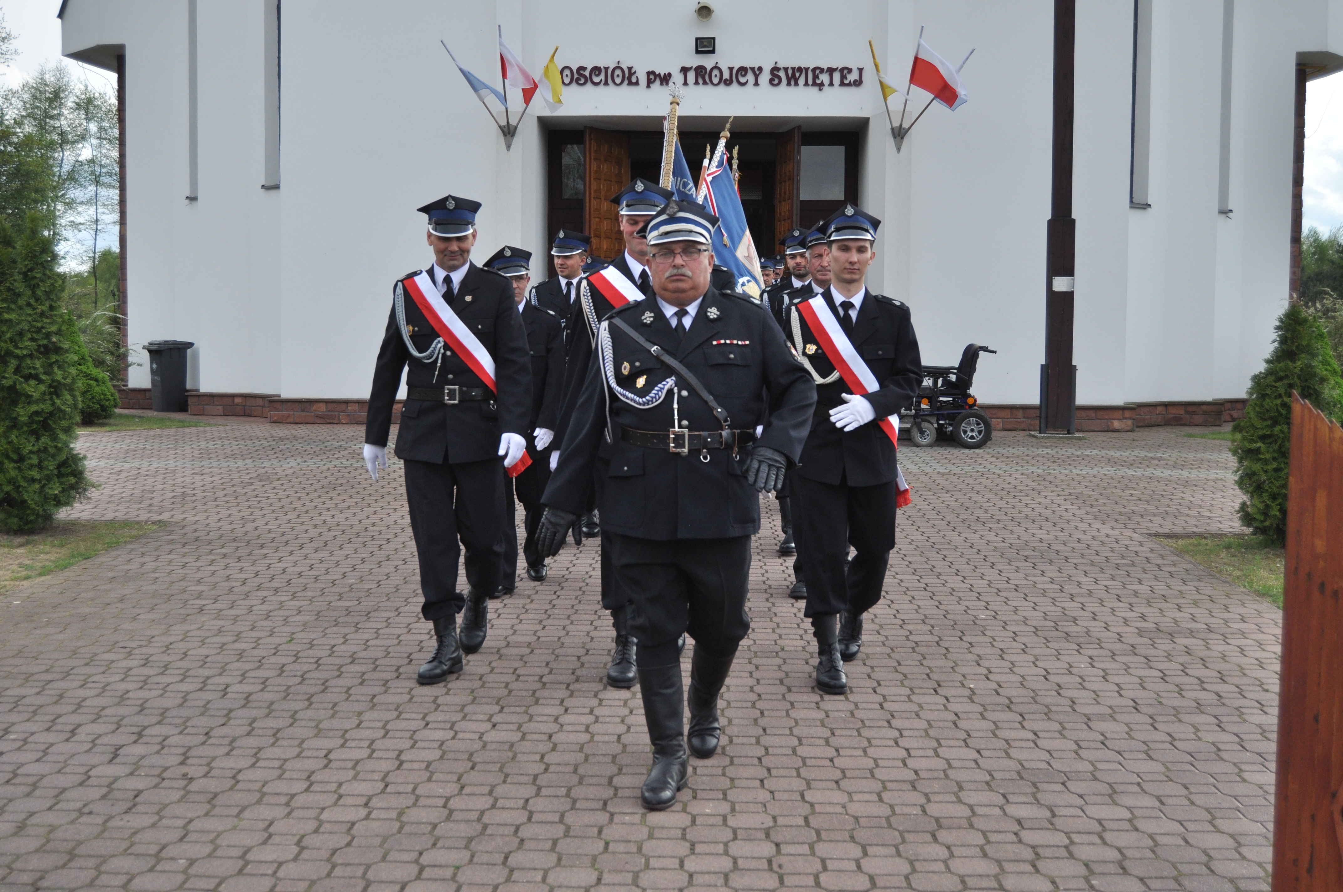 Nowy samochód dla druhów z Ochotniczej Straży Pożarnej z Mechowca został poświęcony - Zdjęcie główne