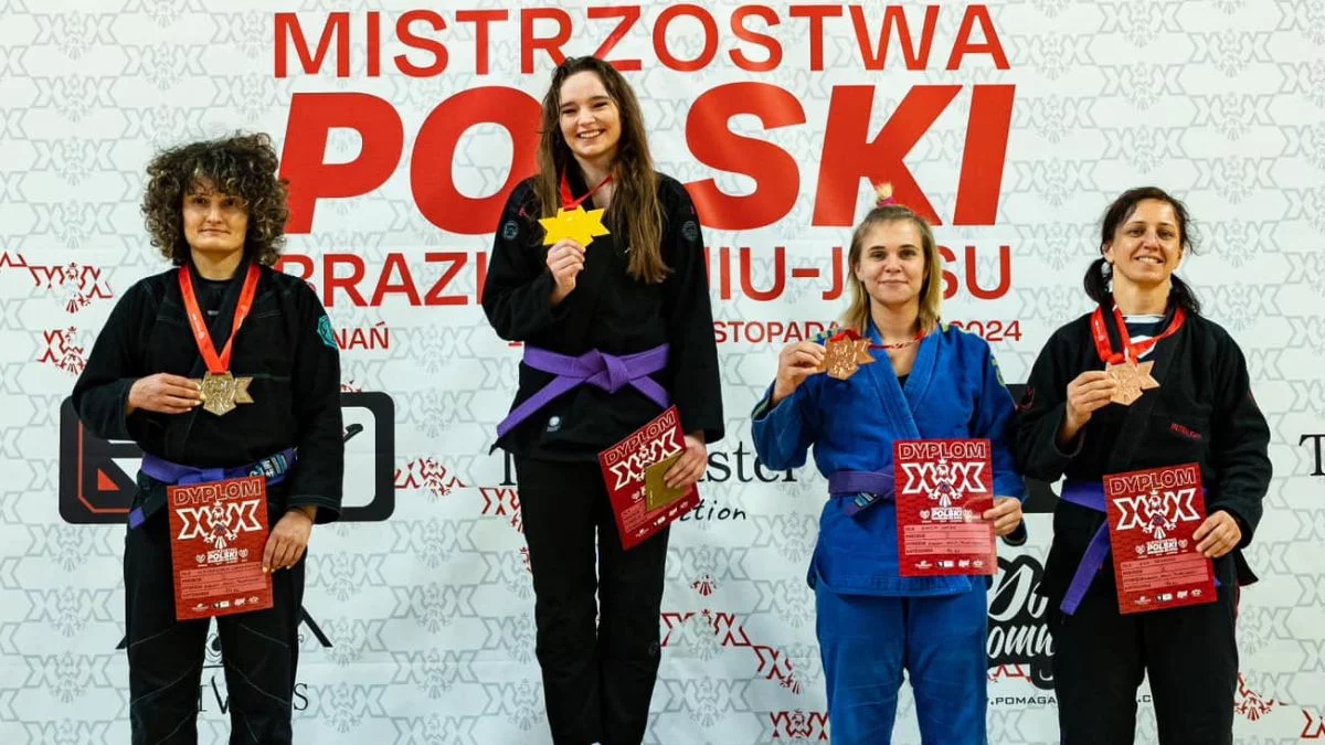 Mieszkania Kolbuszowej Aleksandra Langiewicz wywalczyła Wicemistrzostwo Polski w Jiu-Jiutsu. - Największą walkę toczyłam z samą sobą - pisze Aleksandra - Zdjęcie główne