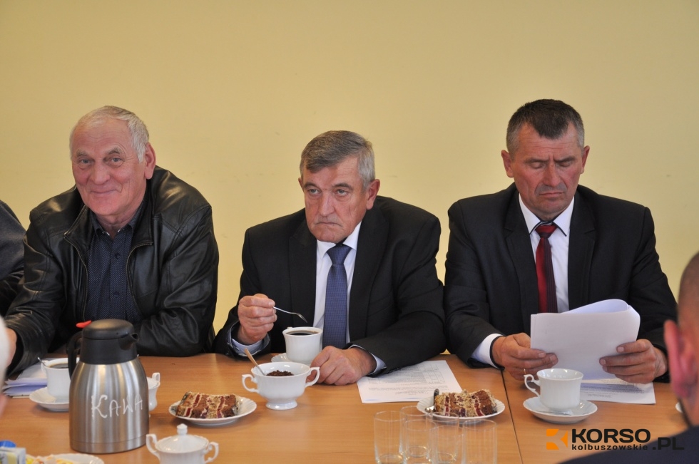 Spotkanie radnych w Dzikowcu. Czy zajmą się samorządowcy?  - Zdjęcie główne