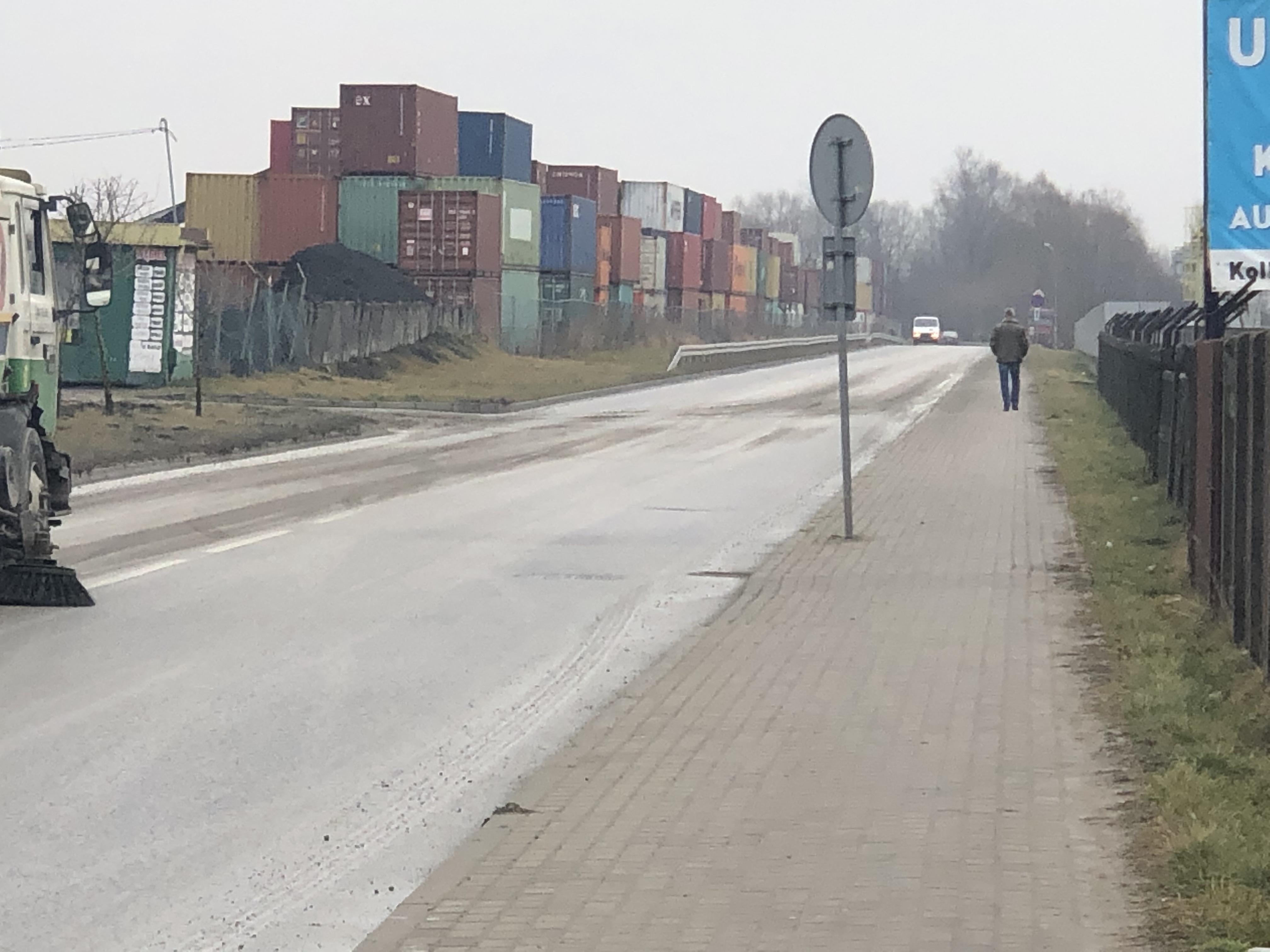 Kolbuszowa. Terminal przeładunkowy na ul. Ruczki. Kiedy skończy się udręka? [ZDJĘCIA] - Zdjęcie główne