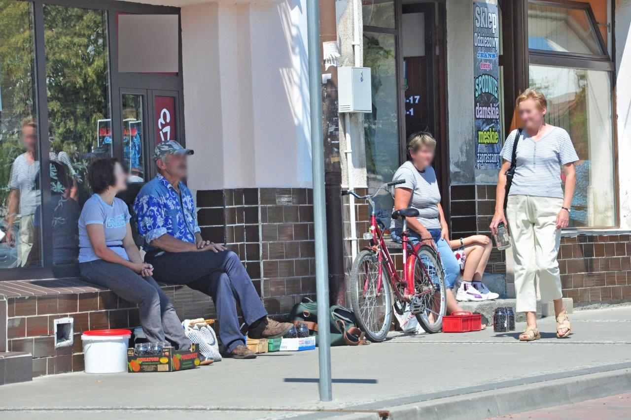 Kolbuszowa. Drobni sprzedawcy znikną w tym roku z kolbuszowskiego rynku - Zdjęcie główne