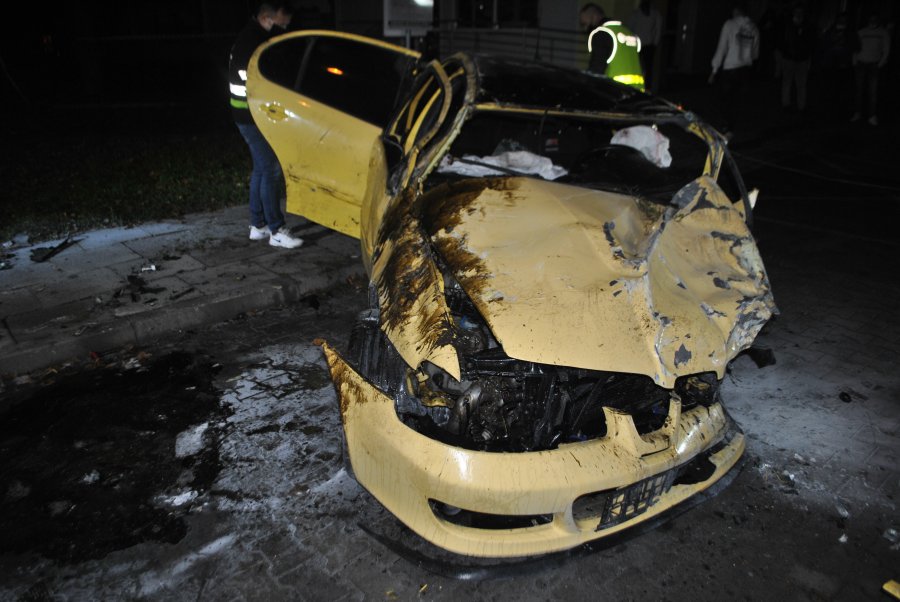 Tragedia na drogach Podkarpacia. 22-latek i 16-latka nie żyją [FOTO] - Zdjęcie główne