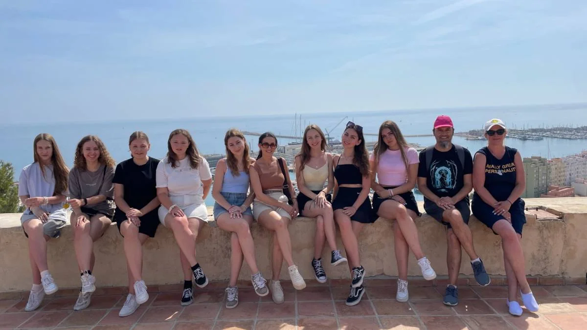 Wizyta uczniów z Liceum Ogólnokształcącego w Kolbuszowej w słonecznej Hiszpanii - Zdjęcie główne