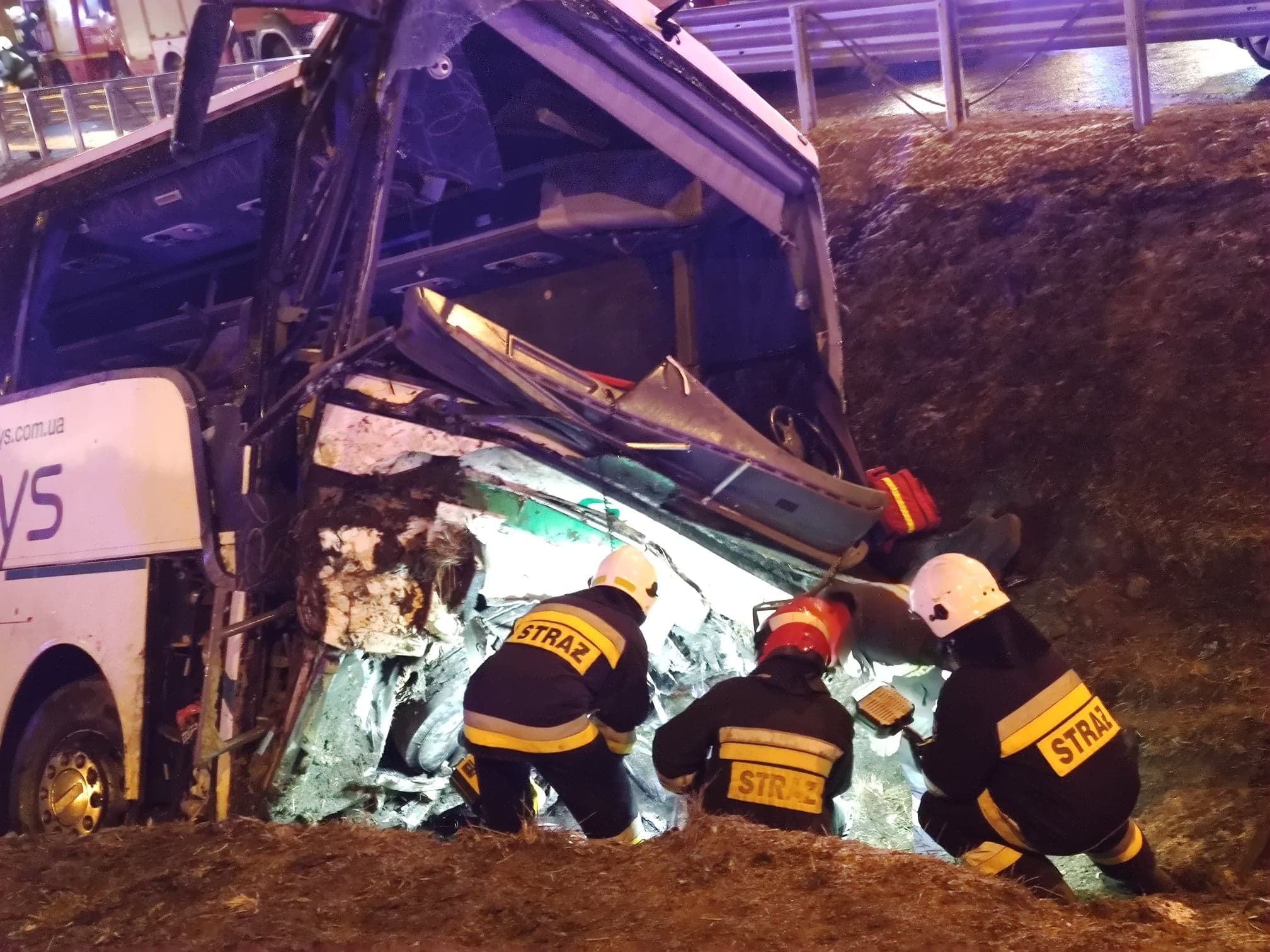 Zdjęcia z miejsca wypadku na autostradzie A4