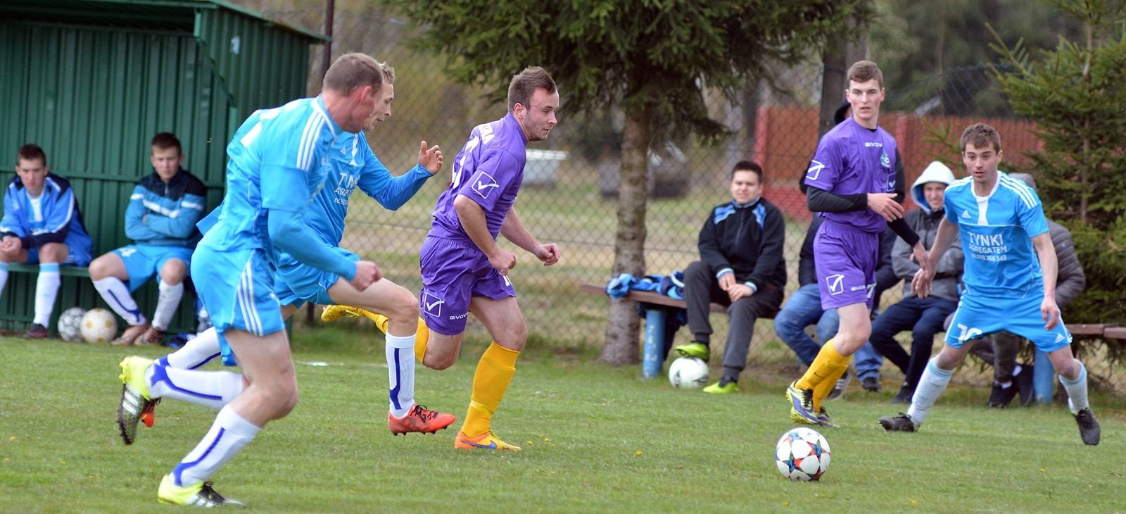 LKS Hucina - Iskra Łączki Brzeskie 5:1 [ZDJĘCIA] - Zdjęcie główne