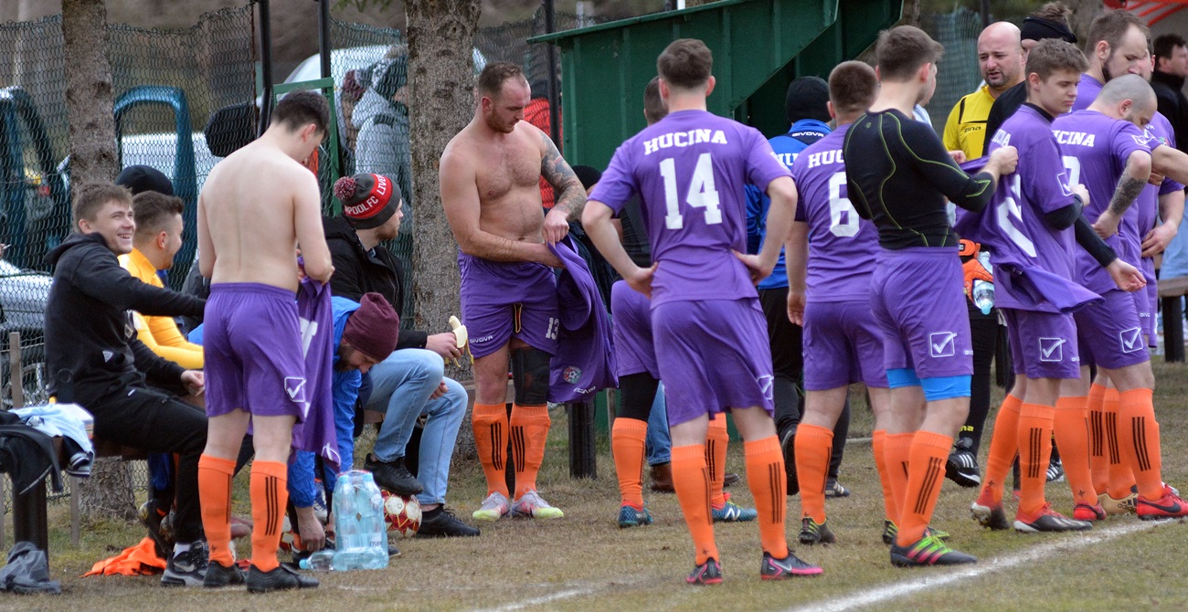 LKS Hucina - Piast Wadowice Górne